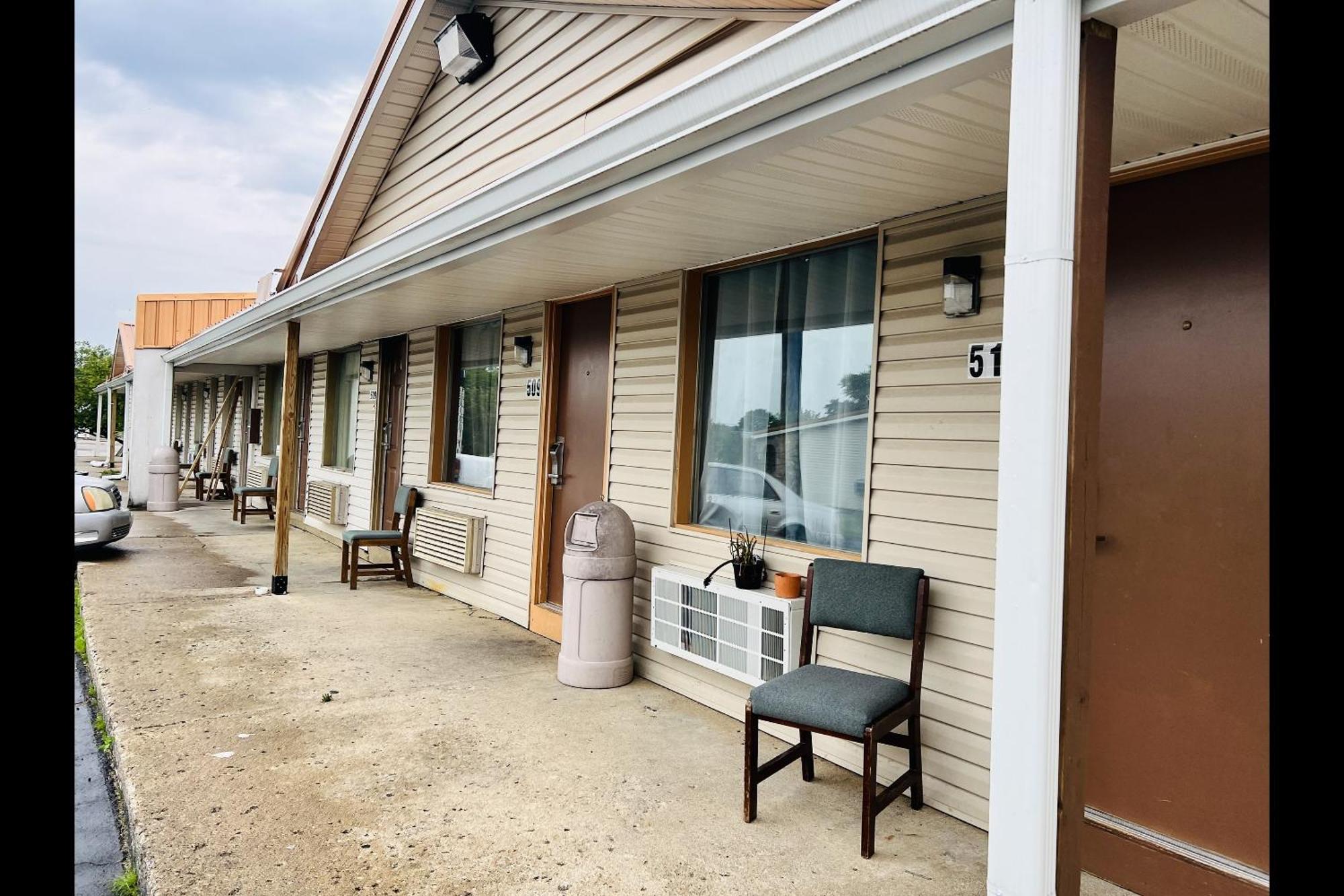 Cozy Garden Inn By Oyo Hwy 40 Richmond Exteriér fotografie