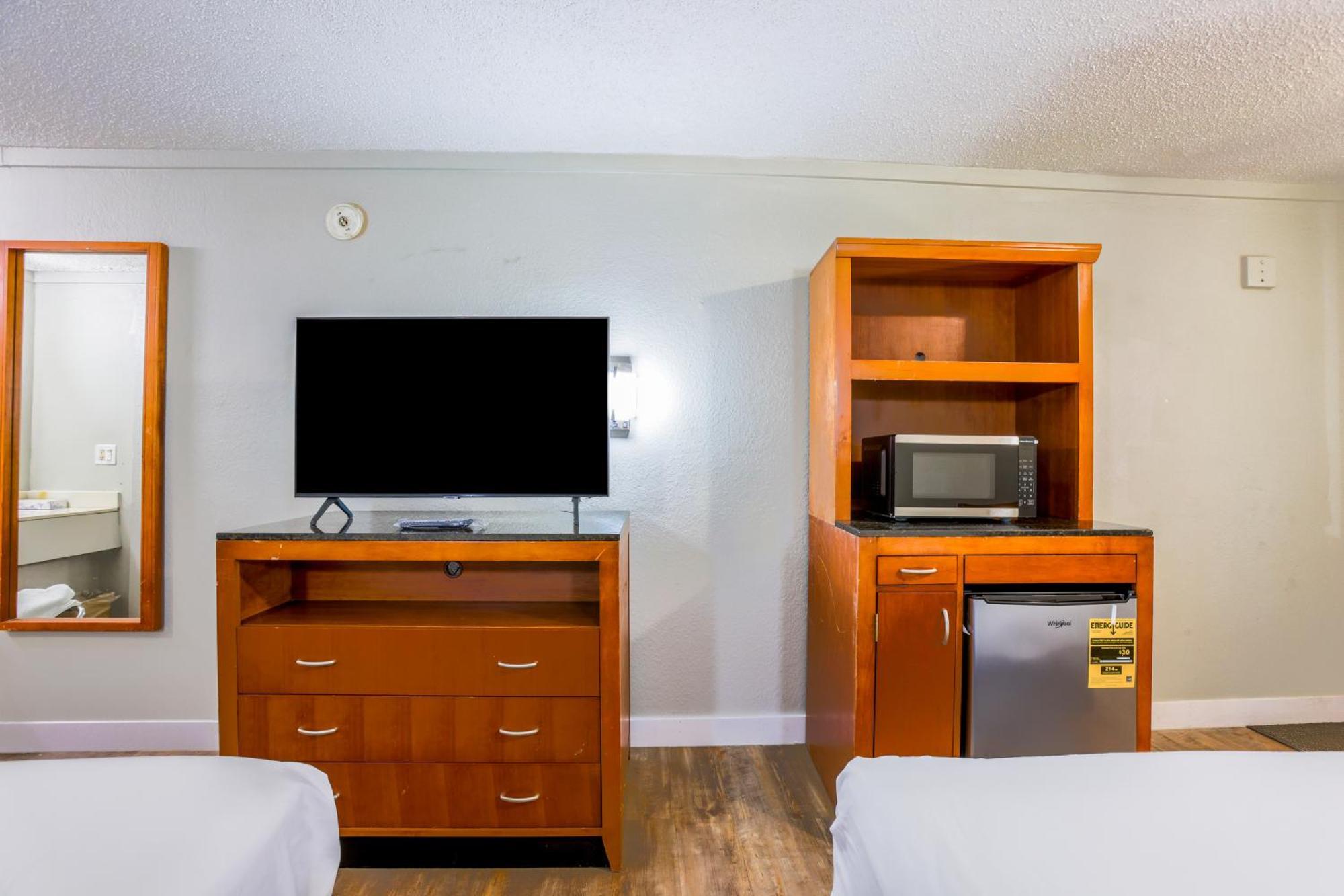 Cozy Garden Inn By Oyo Hwy 40 Richmond Exteriér fotografie