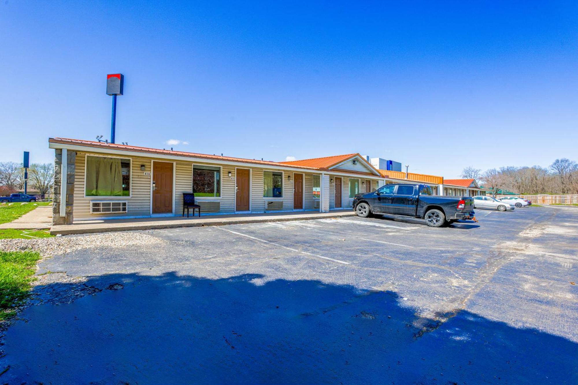 Cozy Garden Inn By Oyo Hwy 40 Richmond Exteriér fotografie